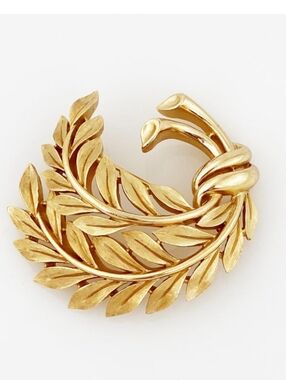 Gold Laurel Leaf Bunch Brooch By Crown Trifari, 1960s